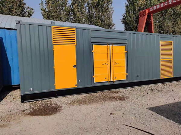 闽清300kw 柴油发电机组用多大的空气开关？